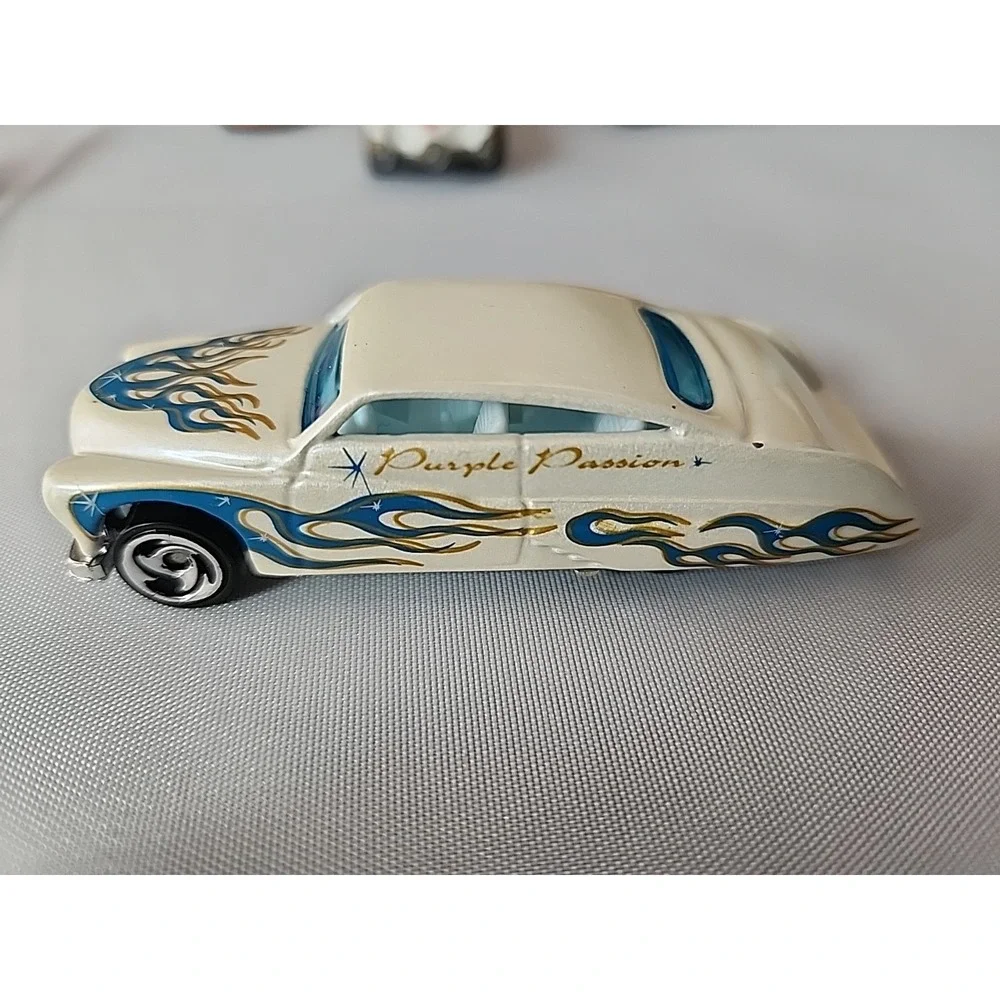 Vintage Lot 11 Hot Wheels Die Cast Cars Mixed Lot Loose 80s 90s All Collectible!